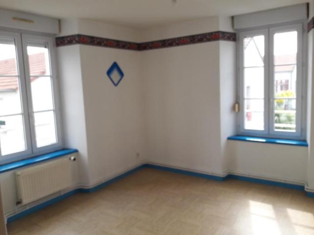 Location: Appartement 4 pièces 63 m2 – MANDEURE