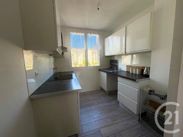 Location Appartement 4 pièces 63 m2 Nice