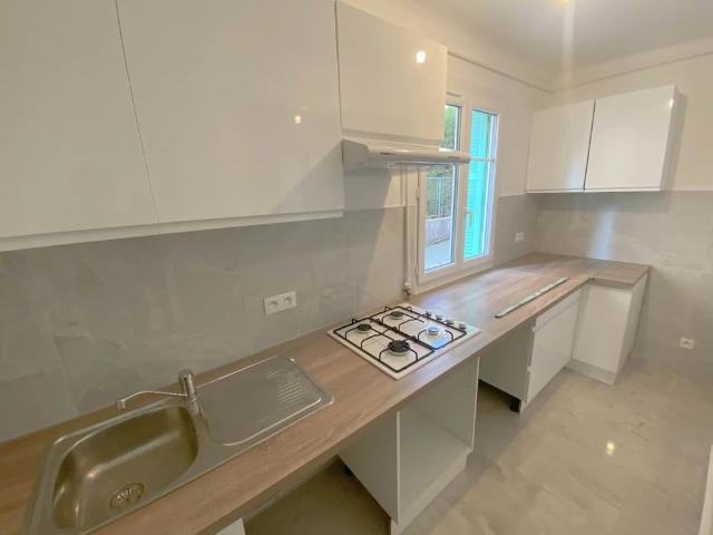 Location Appartement 4 pièces 63m² NICE 06000