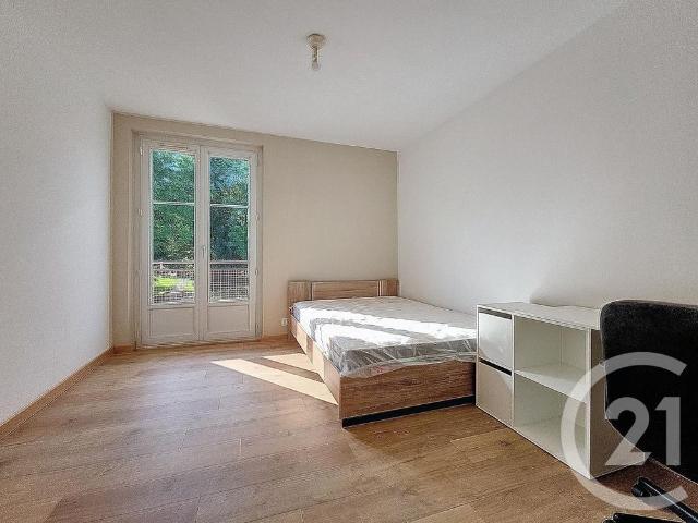 Location Appartement 4 pièces 63m² TROYES 10000