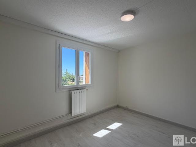 Location Appartement 4 pièces 61.81 m2 Frontignan