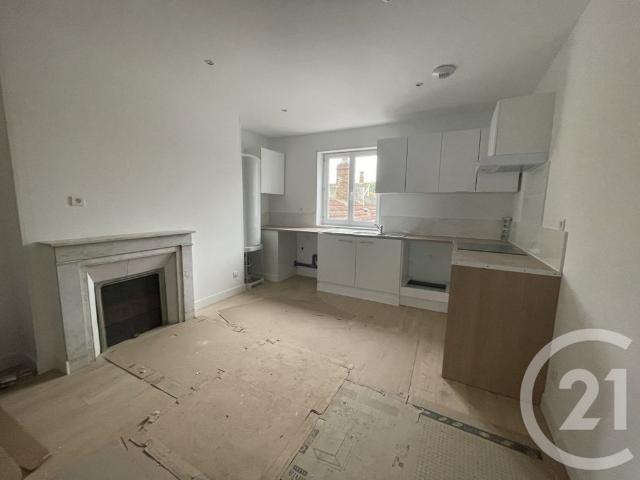 Location Appartement 4 pièces 61m² EGREVILLE 77620