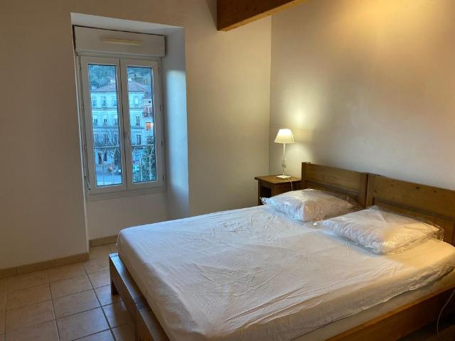 Location Appartement 4 pièces 62m² LES VANS 07140