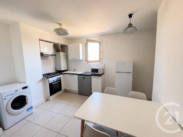Location Appartement 4 pièces 62m² MONTPELLIER 34070