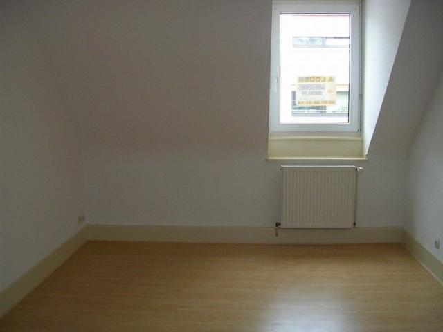 Location Appartement 4 pièces 62m² SARREGUEMINES 57200