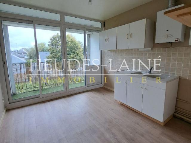 Location Appartement 4 pièces 67m² AVRANCHES 50300
