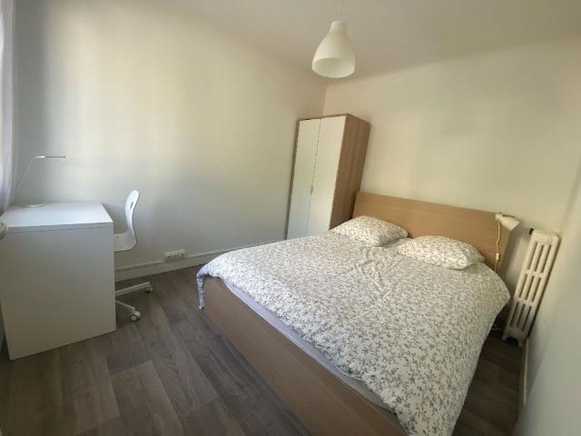 Location appartement 4 pièces, 64.47m², Nantes