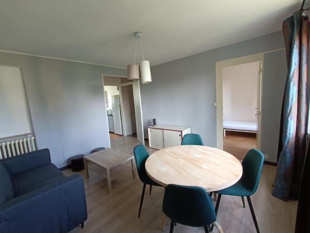 Location Appartement 4 pièces 64m² ANGERS 49100