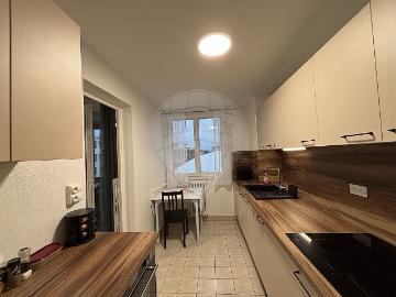 Location Appartement 4 pièces 64m² LYON 8ème