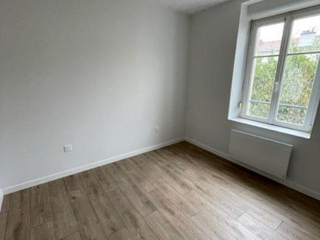 Location Appartement 4 pièces 64m² NANCY 54000