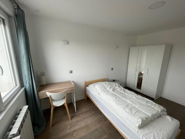 Location Appartement 4 pièces 64m² PESSAC 33600