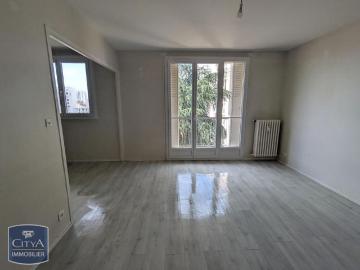 Location Appartement 4 pièces 64m² VILLEURBANNE 69100