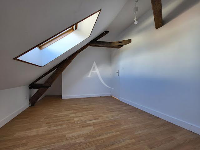 Location Appartement 4 pièces 65.51 m2 Veuzain sur Loire