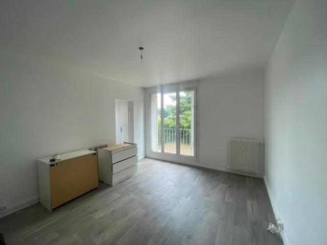 Location Appartement 4 pièces 65.52 m2 Eaubonne