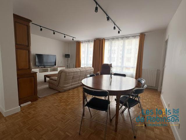 Location Appartement 4 pièces 65 m2 Clamart