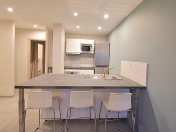 Location Appartement 4 pièces 65 m2 Lyon 8ème