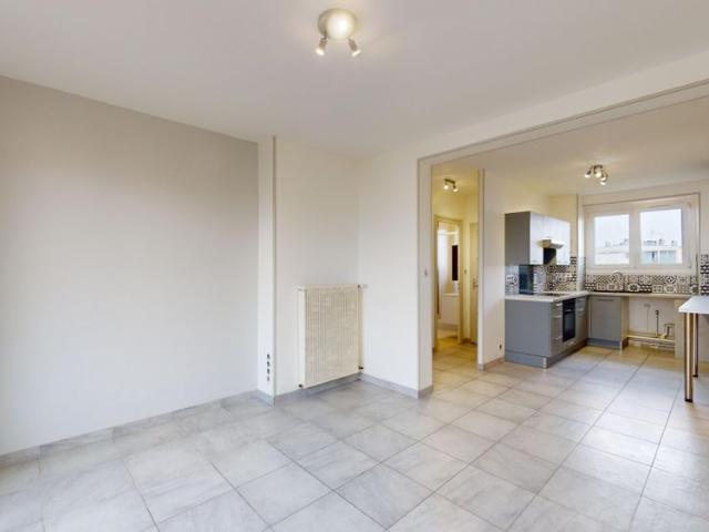 Location Appartement 4 pièces 65m² CHENOVE 21300