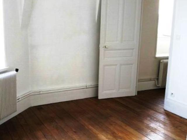 Location Appartement 4 pièces 65m² NANCY 54000