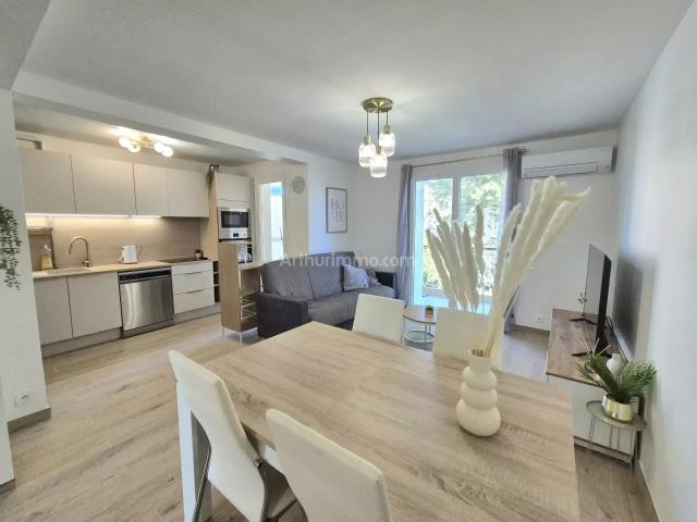 Location Appartement 4 pièces 66 m2 à Draguignan