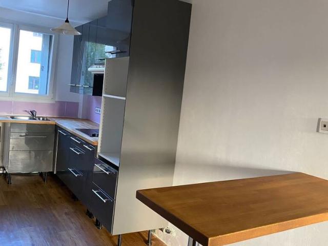 Location Appartement 4 pièces 66m² BOIS D ARCY 78390
