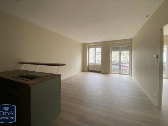 Location Appartement 4 pièces 66m² ROCHE LA MOLIERE 42230