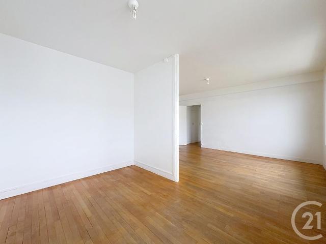 Location Appartement 4 pièces 66m² TROYES 10000