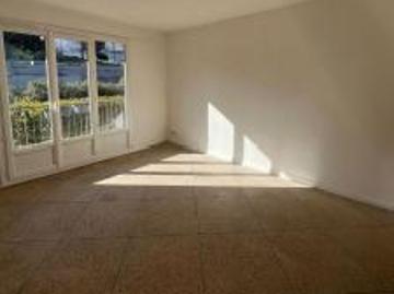 location appartement 4 pièces 68 m2 bouches du rhone 13013 950 €