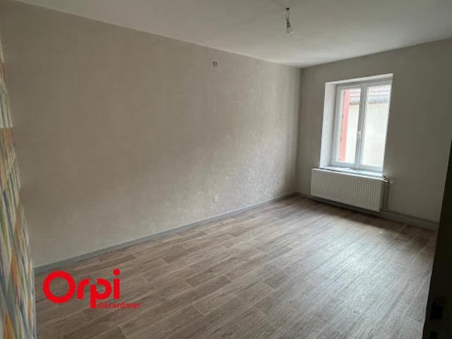 Location Appartement 4 pièces 68 m2 Bruyeres