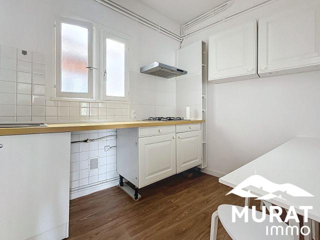 Location Appartement 4 pièces 68m² CLERMONT FERRAND 63000