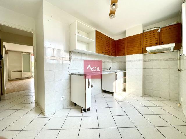 Location Appartement 4 pièces 68m² GRENOBLE 38100