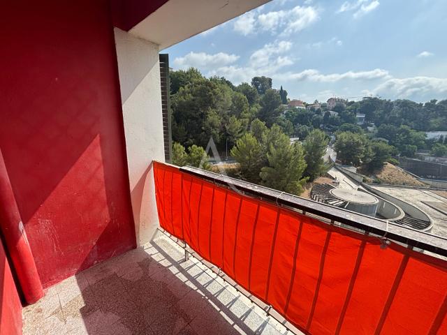 Location Appartement 4 pièces 68m² NICE 06100
