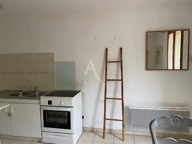 Location Appartement 4 pièces 69.72 m2 Bédarieux