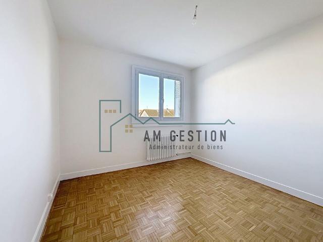 Location Appartement 4 pièces 69m²