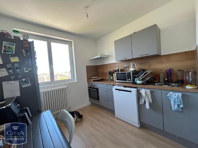 Location Appartement 4 pièces 69m² BRIVE LA GAILLARDE 19100