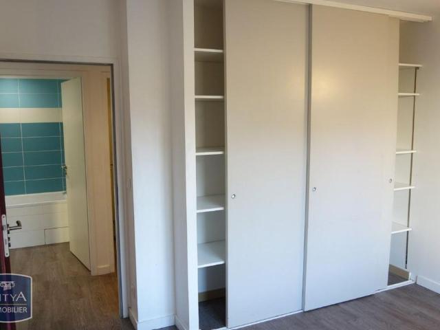 Location Appartement 4 pièces 69m² GRENOBLE 38000