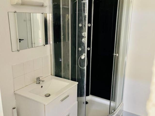 Location Appartement 4 pièces 69m² LES ORMES 86220