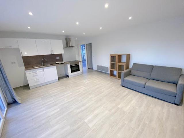 Location Appartement 4 pièces 73.44 m2 La Bollène Vésubie