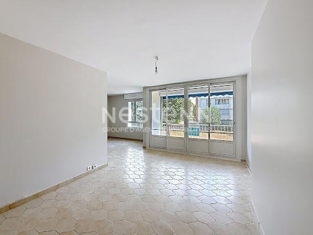 Location Appartement 4 pièces 73.59 m2 Bron