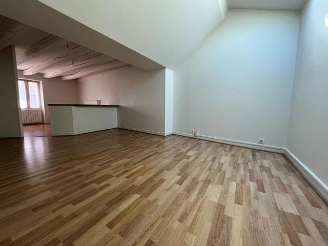 Location appartement 4 pièces, 73.13m², La Chapelle sur Erdre