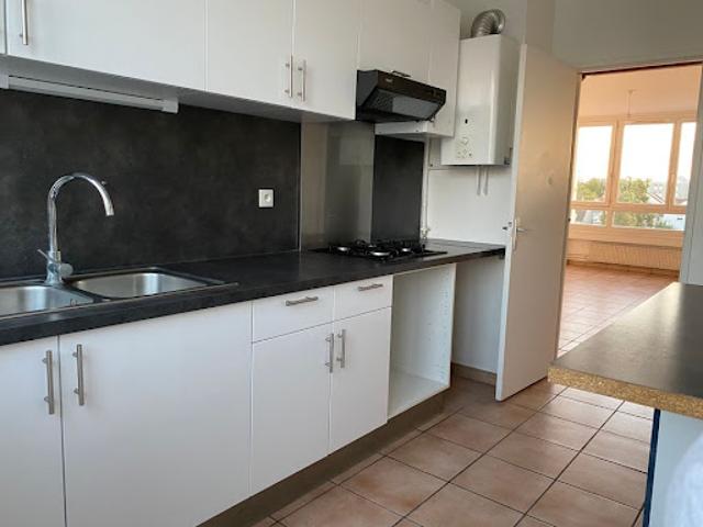 Location Appartement 4 pièces 73 m2 Conflans Sainte Honorine