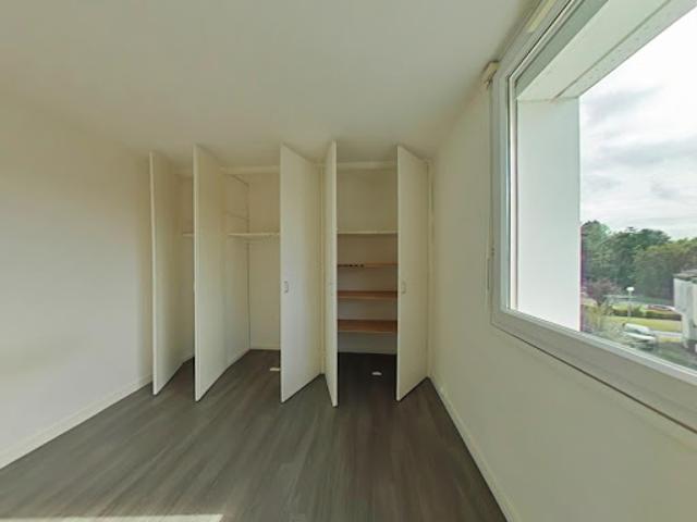 Location Appartement 4 pièces 73 m2 Landivisiau