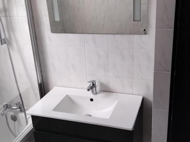 Location appartement 4 pièces 73 m² à Bordeaux 33200