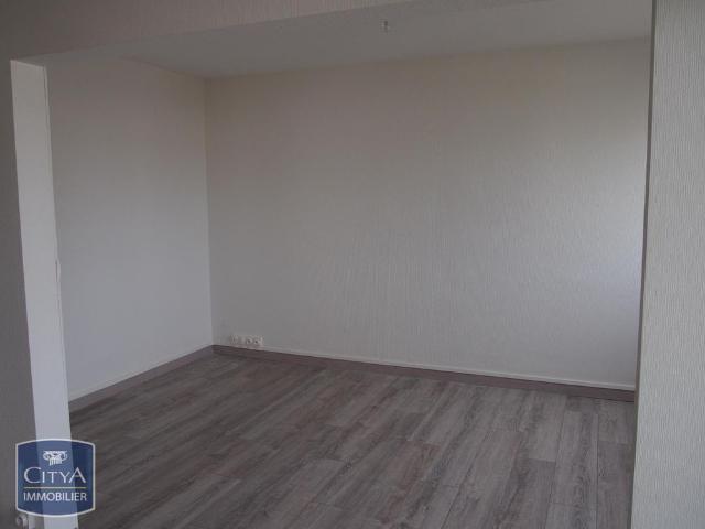 Location Appartement 4 pièces 73m² ANGERS 49100