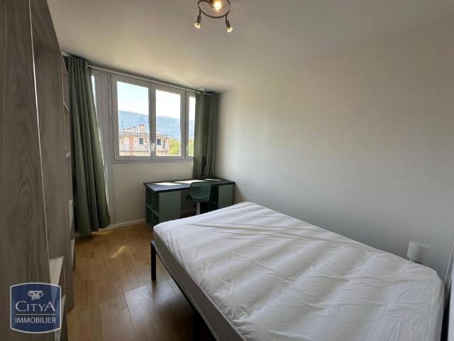 Location Appartement 4 pièces 73m² GRENOBLE 38100