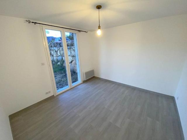 Location Appartement 4 pièces 73m² LA BOLLENE VESUBIE 06450