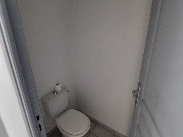 Location Appartement 3 pièces 73m² TOULON 83000