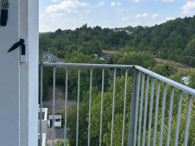 Location Appartement 4 pièces 73m² VICHY 03200