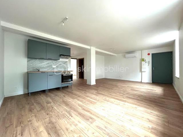 Location Appartement 4 pièces 70.45 m2 La Houssière