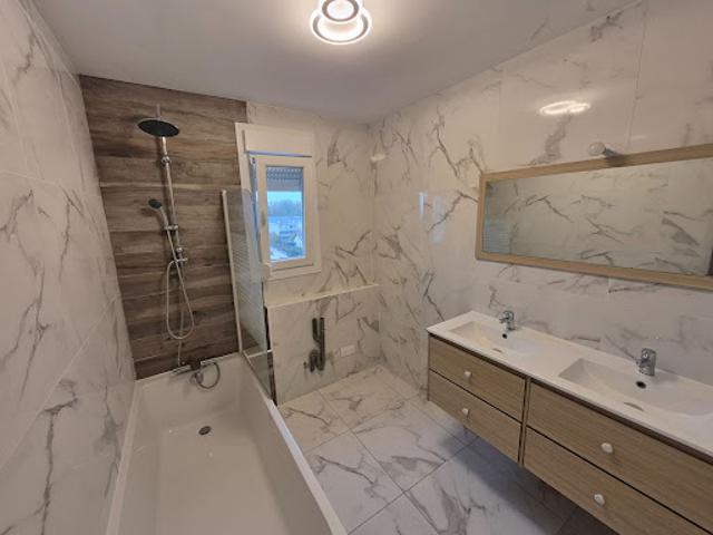 Location Appartement 4 pièces 70.57 m2 Besançon