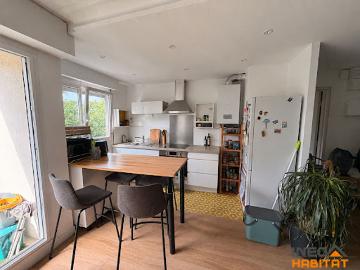 Location Appartement 4 pièces 70.96 m2 Rennes